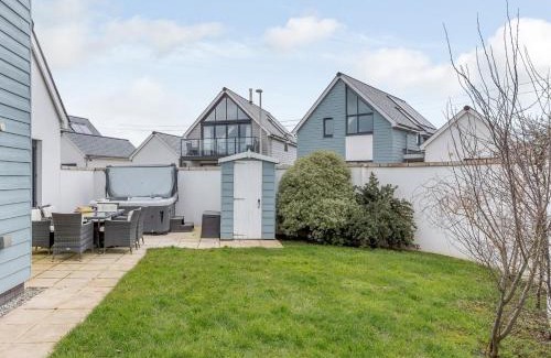 Westleigh House | 3 Bed in Westward Ho 52930
