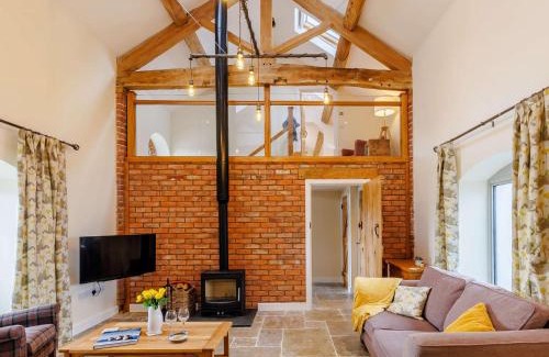Wixhall House | 3 Bed in Whitchurch 88915