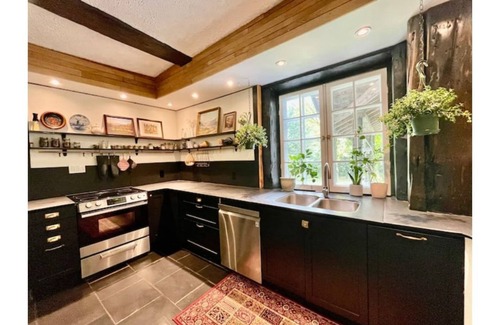 Cantley House | 3-bed Nature Chalet - Ski Mont Cascades