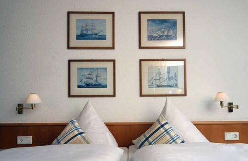 Helgoland House | 3 bed room. Balcony. Lake view - House Hanseat