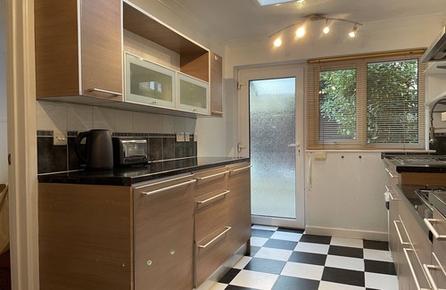 Weston-super-Mare House | 3-Bed room Tivoli Bungalow