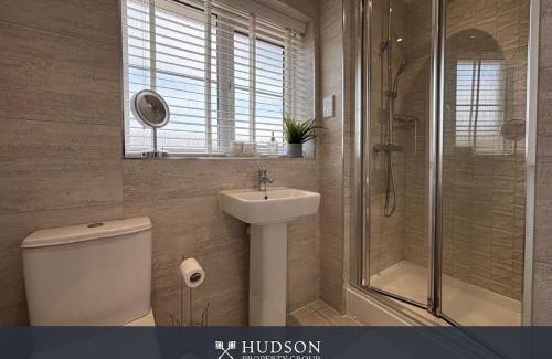 Shrewsbury House | 3 Bed Stylish Shrewsbury Home