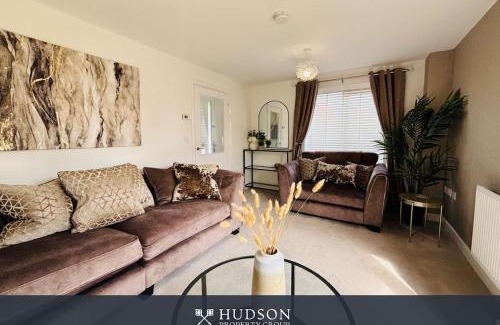 Shrewsbury House | 3 Bed Stylish Shrewsbury Home