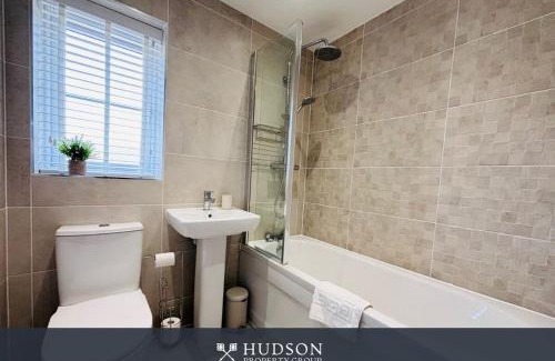 Shrewsbury House | 3 Bed Stylish Shrewsbury Home