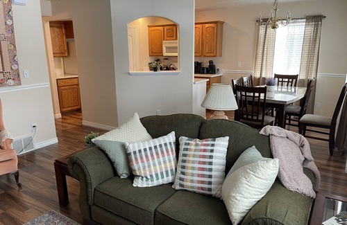 The Maples House | 3 bedroom, 2.5 bathroom Town Home with a 2 car garage at the Maples