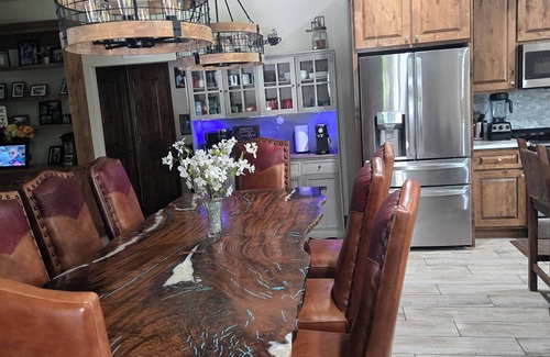 Kissimmee House | 3 bedroom 2 bath house with pool n in terrific Kissimmee on 5 acre property. n