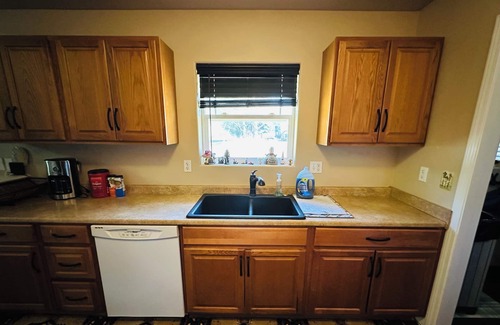 Worley House | 3 bedroom 2 full bath house in beautiful Worley WiFi, AC. Start your getaway