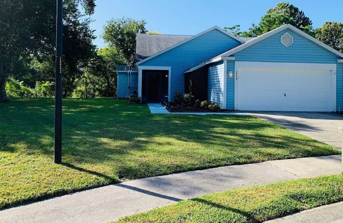 Woodward House | 3 Bedroom 3 Bath Home with Solar-Heated Pool on quiet cul de sac