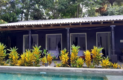 Padinnoruwa Villa | 3 Bedroom 4KS Beds Artists Garden Villa