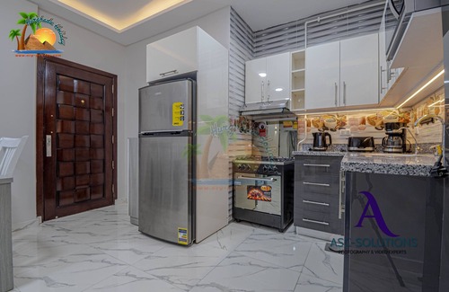 Al Ahyaa Apartment | 3-bedroom apartment in charming Red Sea Governorate with WiFi, AC