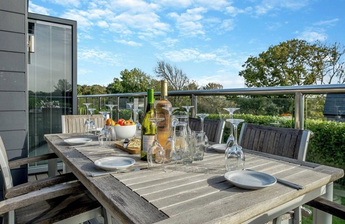Newport East Cottage | 3 bedroom accommodation in Near Newport
