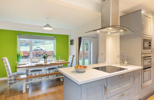 Hope Valley Cottage | 3 bedroom accommodation in Thornhill, Hope Valley
