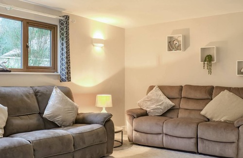 Exeter Cottage | 3 bedroom accommodation in Nadderwater