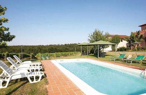 Montecalvoli Apartment | 3 bedroom accommodation in Pontedera PI