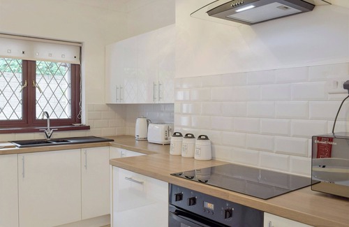 Mumbles Cottage | 3 bedroom accommodation in The Mumbles