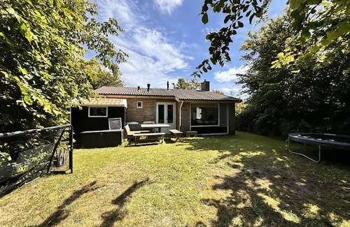 Callantsoog Cottage | 3 bedroom accommodation in Callantsoog