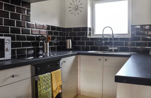 Hopton Cottage | 3 bedroom accommodation in Lowestoft
