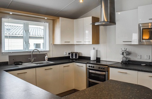 Morecambe Cottage | 3 bedroom accommodation in Heysham-Morecombe, near Lancaster