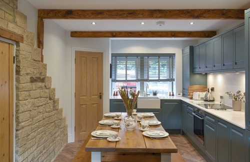 Ripponden Cottage | 3 bedroom accommodation in Ripponden