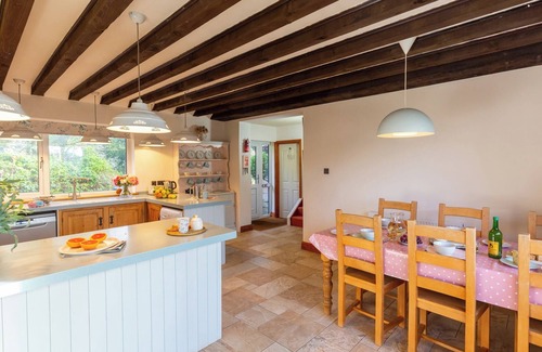 Cornwall Cottage | 3 bedroom accommodation in Langford Budville, near Wellington