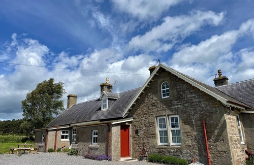 Balloch Cottage | 3 bedroom accommodation in Dalcross