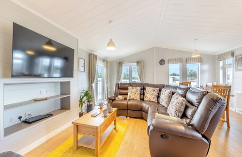 Lloc Cottage | 3 bedroom accommodation in Holywell