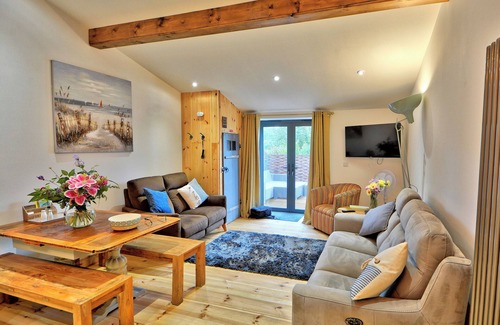 Ningwood Cottage | 3 bedroom accommodation in Wellow, near Yarmouth