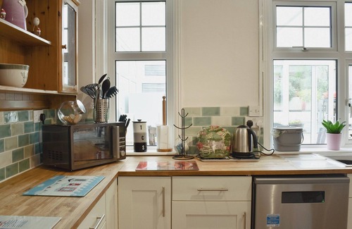 Axmouth Cottage | 3 bedroom accommodation in Axmouth