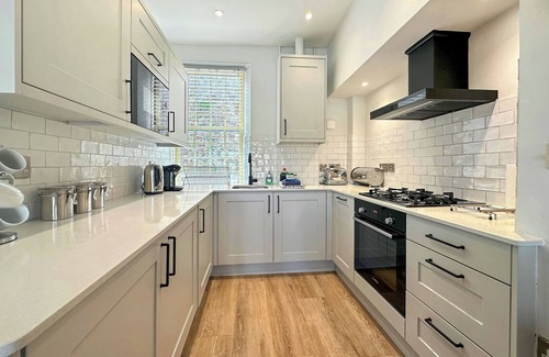 Appledore Cottage | 3 bedroom accommodation in Appledore, near Bideford