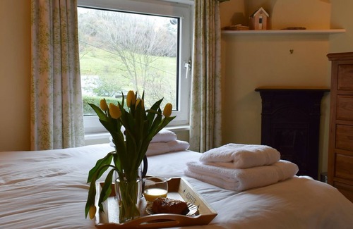 Sandsend Cottage | 3 bedroom accommodation in Sandsend, near Whitby