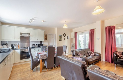 Great Hatfield Cottage | 3 bedroom accommodation in Great Hatfield, near Hornsea