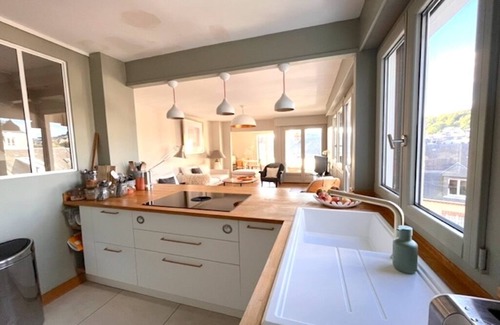 Fecamp Apartment | 3-bedroom apartment - 2/6 people -hyper-centre- near station and port