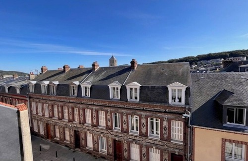 Fecamp Apartment | 3-bedroom apartment - 2/6 people -hyper-centre- near station and port