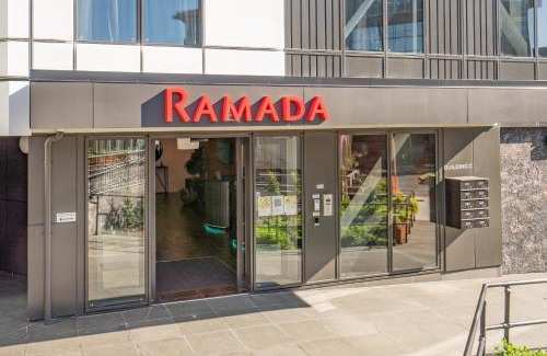 Epsom Apartment | 3 Bedroom Apartment in Epsom