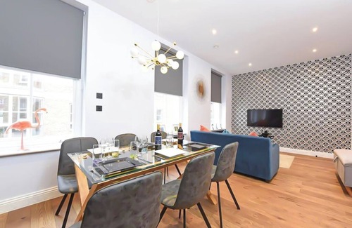 Vincent Square Apartment | 3-bedroom apartment in marvelous London with WiFi