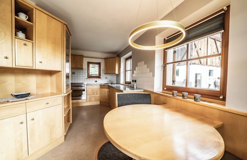 Kastelruth Apartment | 3 Bedroom Apartment in Kastelruth