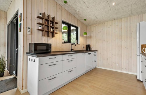 Bork Havn House | 3 bedroom awesome home in Hemmet