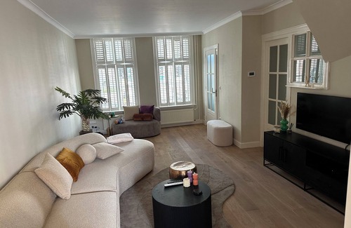 Medemblik House | 3-bedroom building in tranquil Medemblik with WiFi