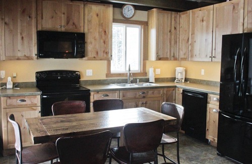 Whitefish Cabin | 3-Bedroom Cabin Right at the Center of the Mountain Village