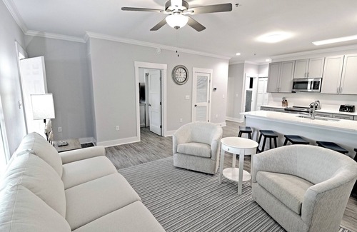 Bald Head Island Condo | 3 Bedroom Condo in Central Business District BHI- Deep Blue