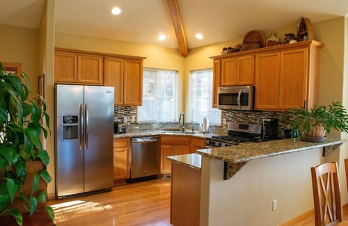 Klamath Falls Condo | 3-bedroom condo in the charming, serene Running Y Ranch Resort, Klamath Falls