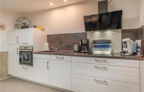Friedrichskoog House | 3 Bedroom Cozy Home In Friedrichskoog
