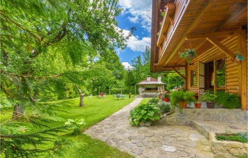Presika House | 3 Bedroom Cozy Home In Blazevci