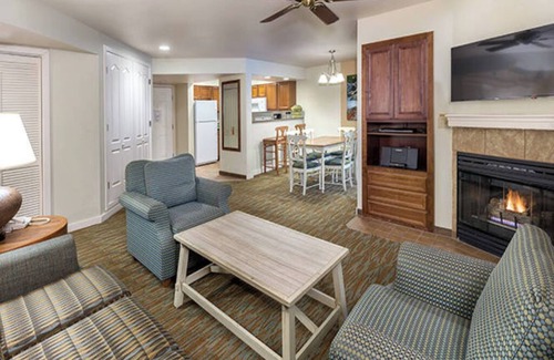 Round Hill Village Condo | 3 Bedroom Deluxe Condo, Sleeps 8, at Lake Tahoe, South Shore Resort!