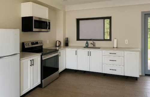 Lakefield House | 3-bedroom Englewood Lakefront Main House