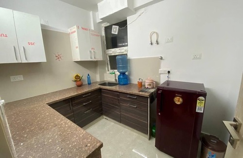 Taj Ganj Villa | 3-bedroom family friendly apartment in lovely Agra with fitness room, AC