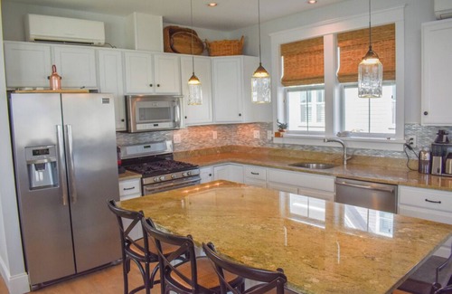 Dennis Port Condo | 3 bedroom free standing condo located in sought after Heritage Sands!