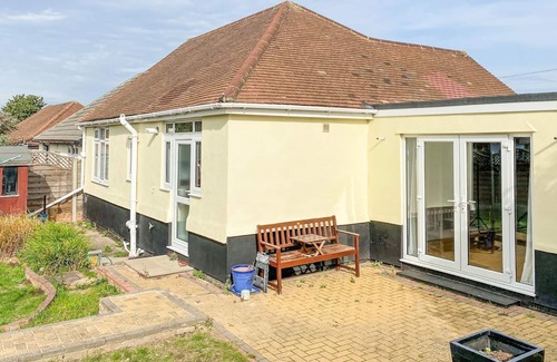 Northumberland Heath Cottage | 3 bedroom accommodation in Northumberland Heath