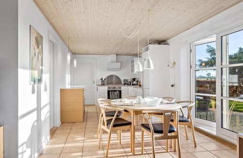 Østerskov House | 3 bedroom gorgeous home in Humble