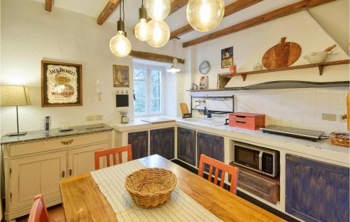 Uscio House | 3 Bedroom Gorgeous Home In Uscio